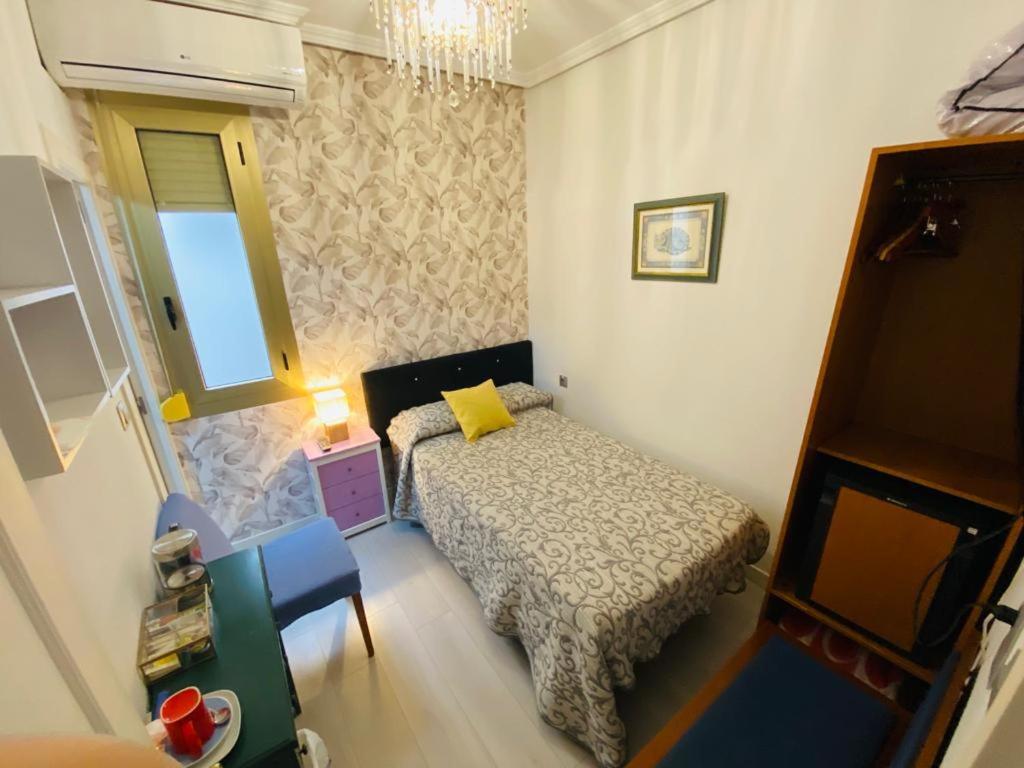Pension Antonio Guesthouse Alicante Pokoj fotografie
